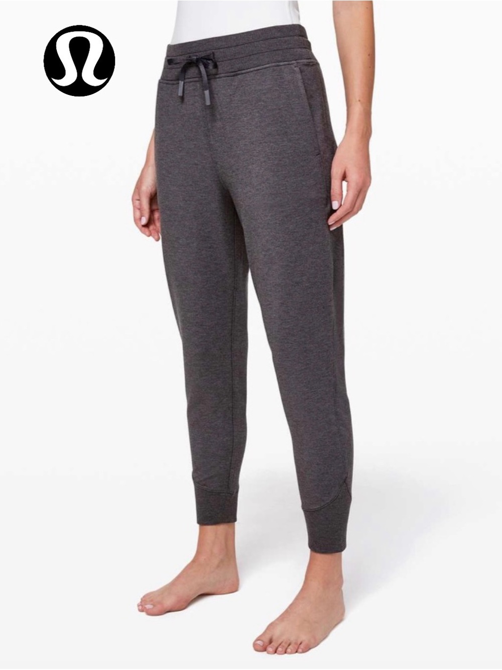 EUC! LULULEMON 🍋 Women’s Rest for Resilience Jogger Size 4 Grey